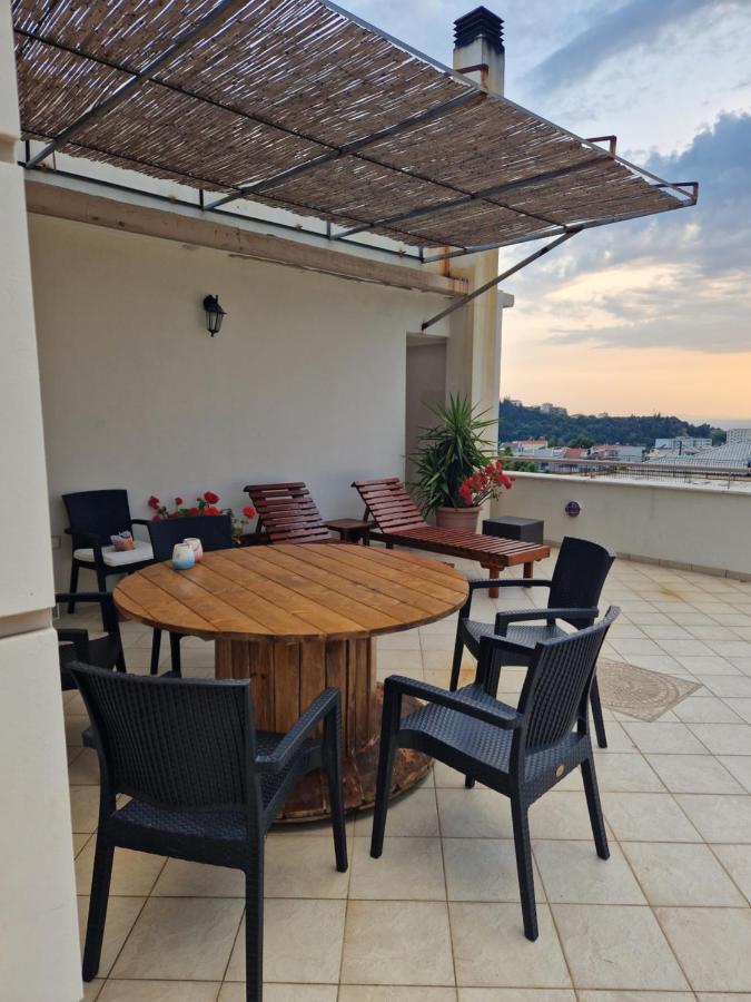 V For The View Apartment Patras Exterior photo